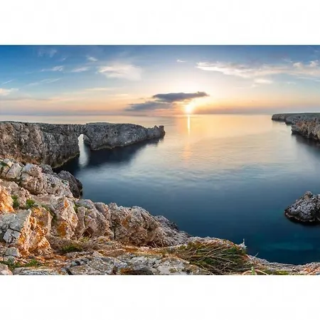 Mar. En Ciudadela Menorca Cala'N Bosch (Menorca)